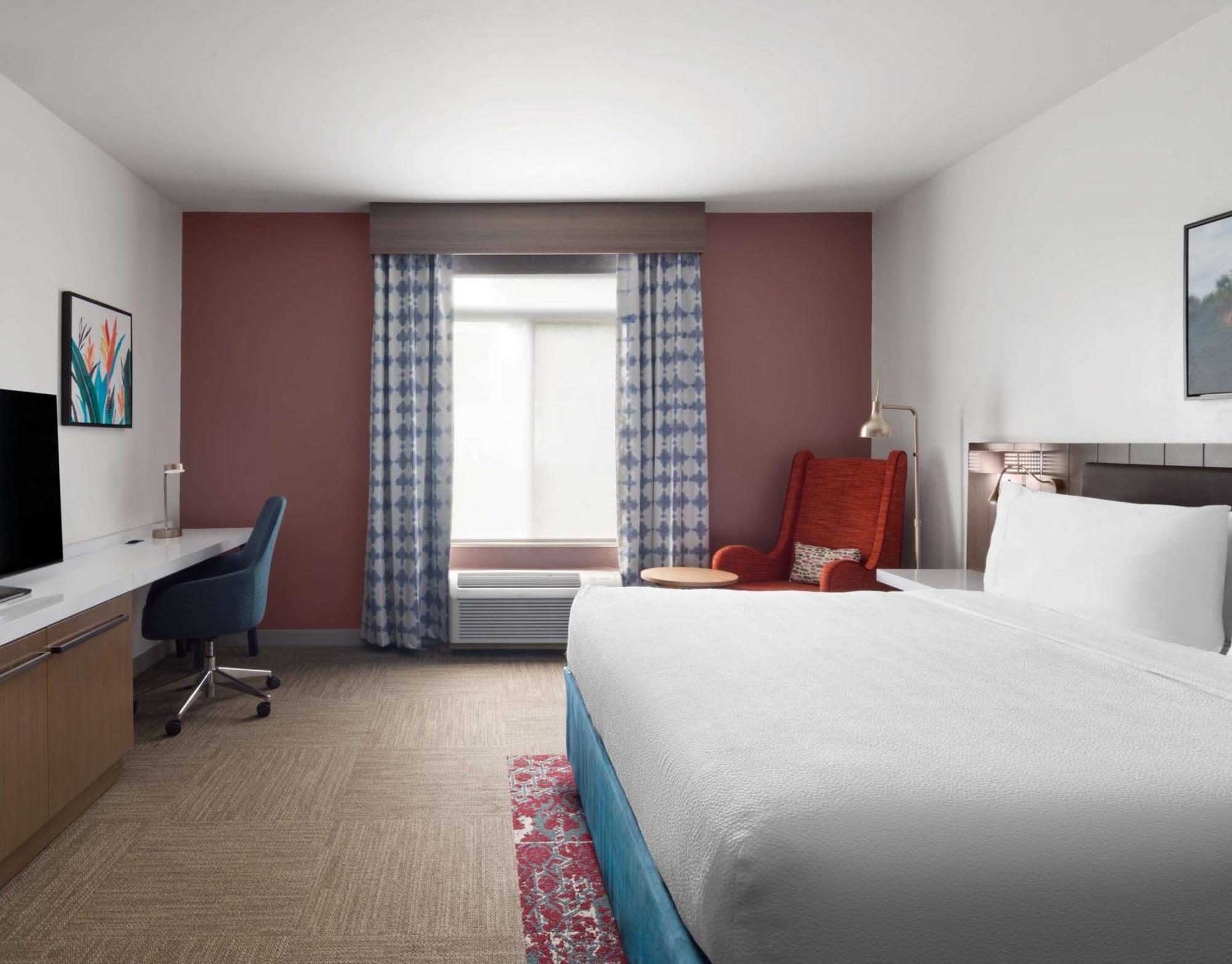 Hilton Garden Inn Tallahassee Bagian luar foto